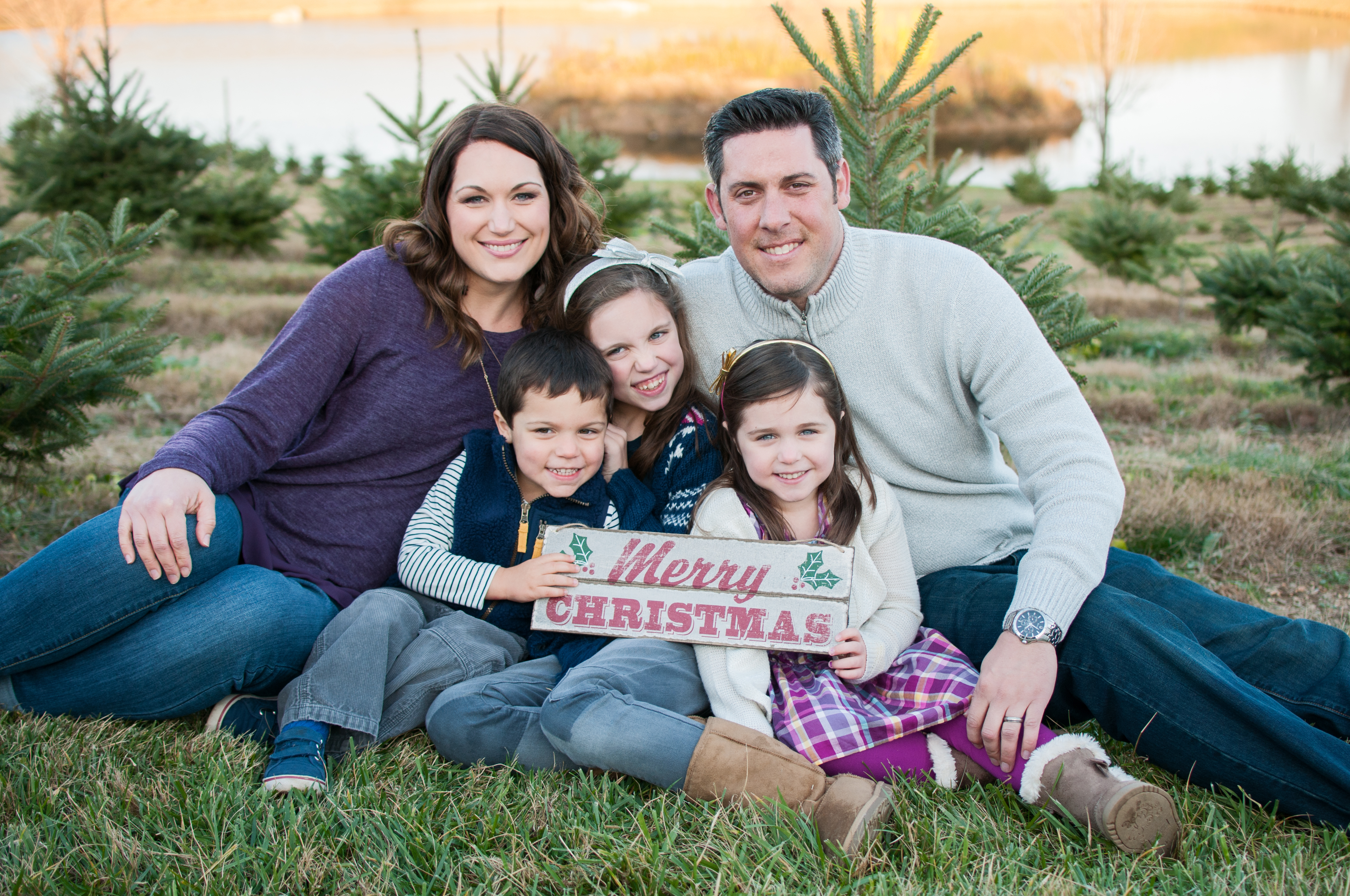 Family Session |Christmas Tree Farm|